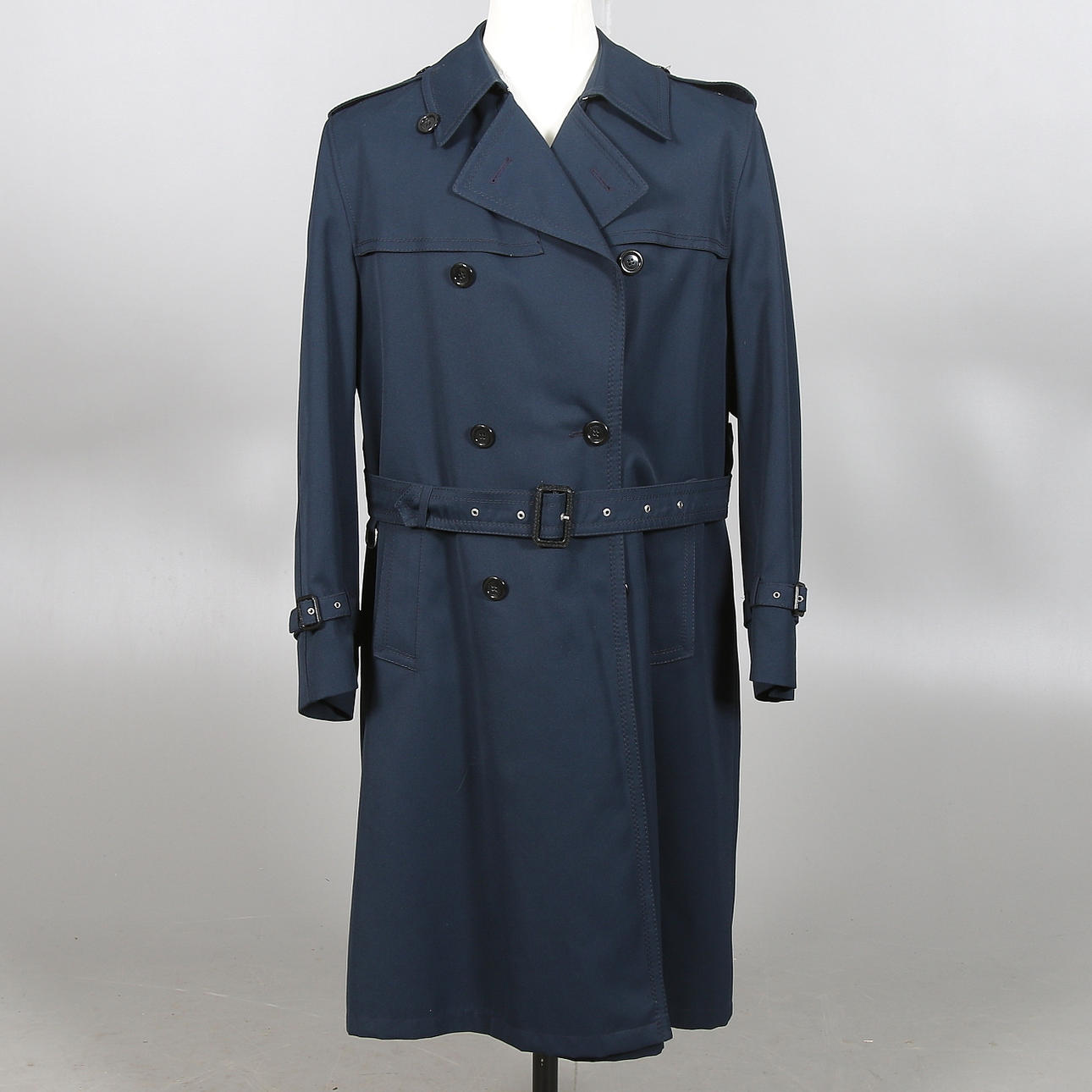 TRENCHCOAT, Beroni, svensk design, 1900-talets andra hälft. Strl. C152.