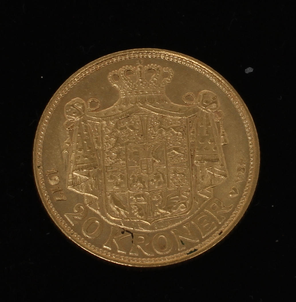 GULDMYNT, 20 Kroner, Danmark 1917. Vikt 8,9 gram.