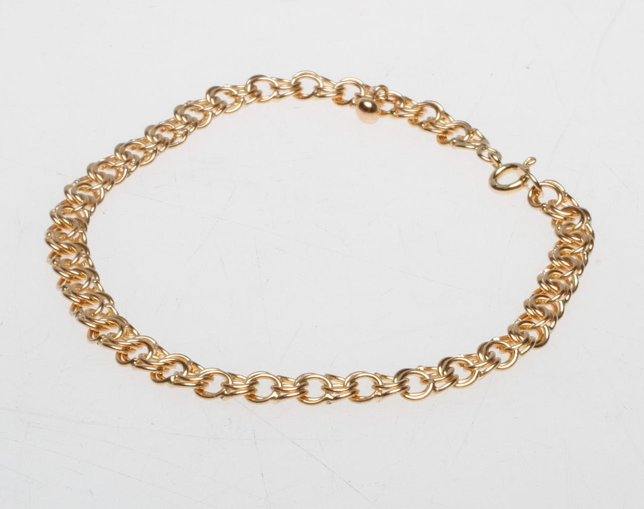 ARMBAND BISMACK, 18k guld, vikt ca 6,8 gr.