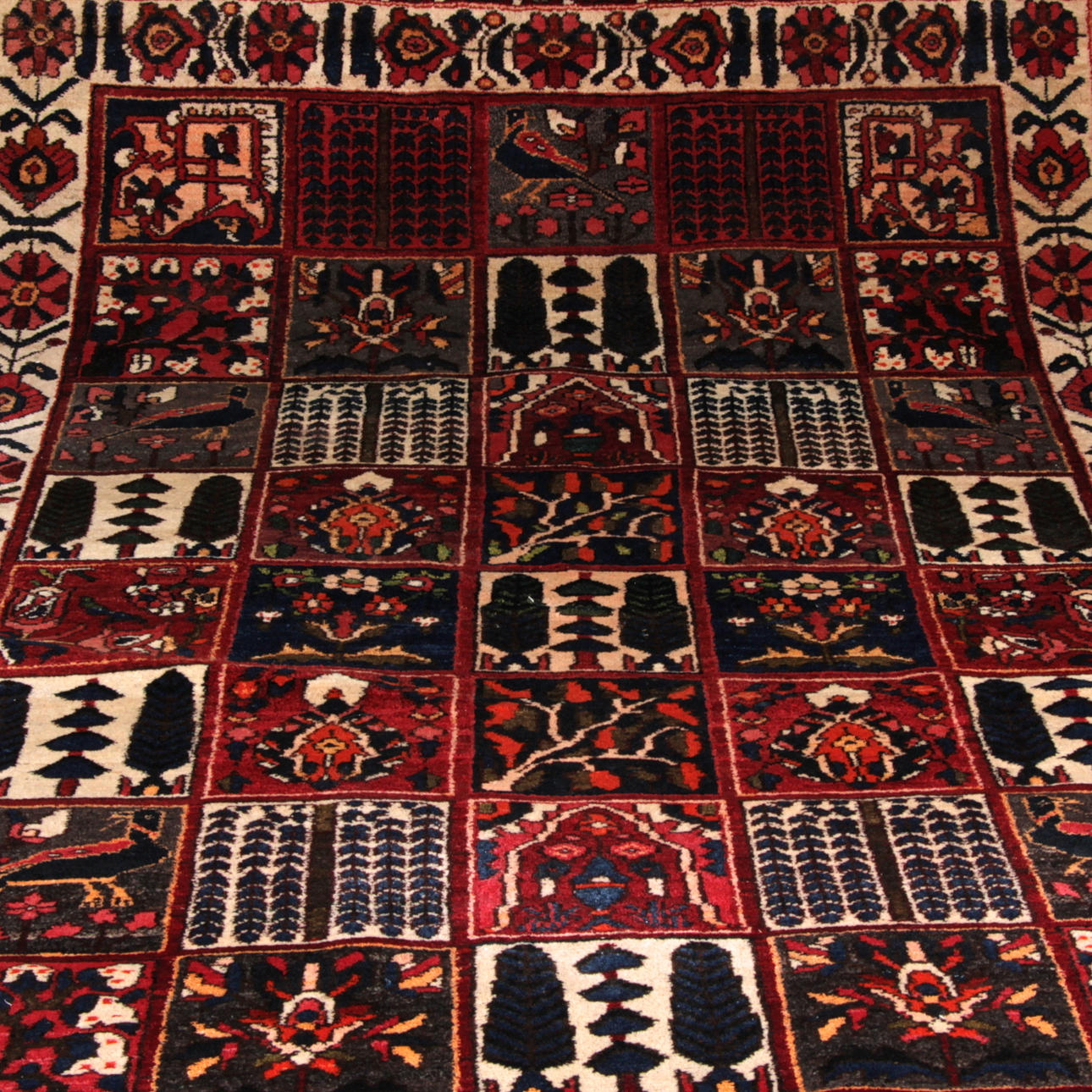 MATTA, Baktiar, Persisk, semiantik, 258 x 160 cm.