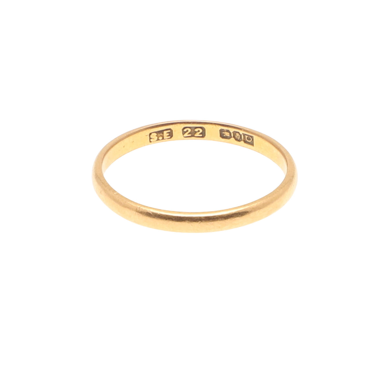 UNA ALIANZA DE ORO DE 22 QUILATES.