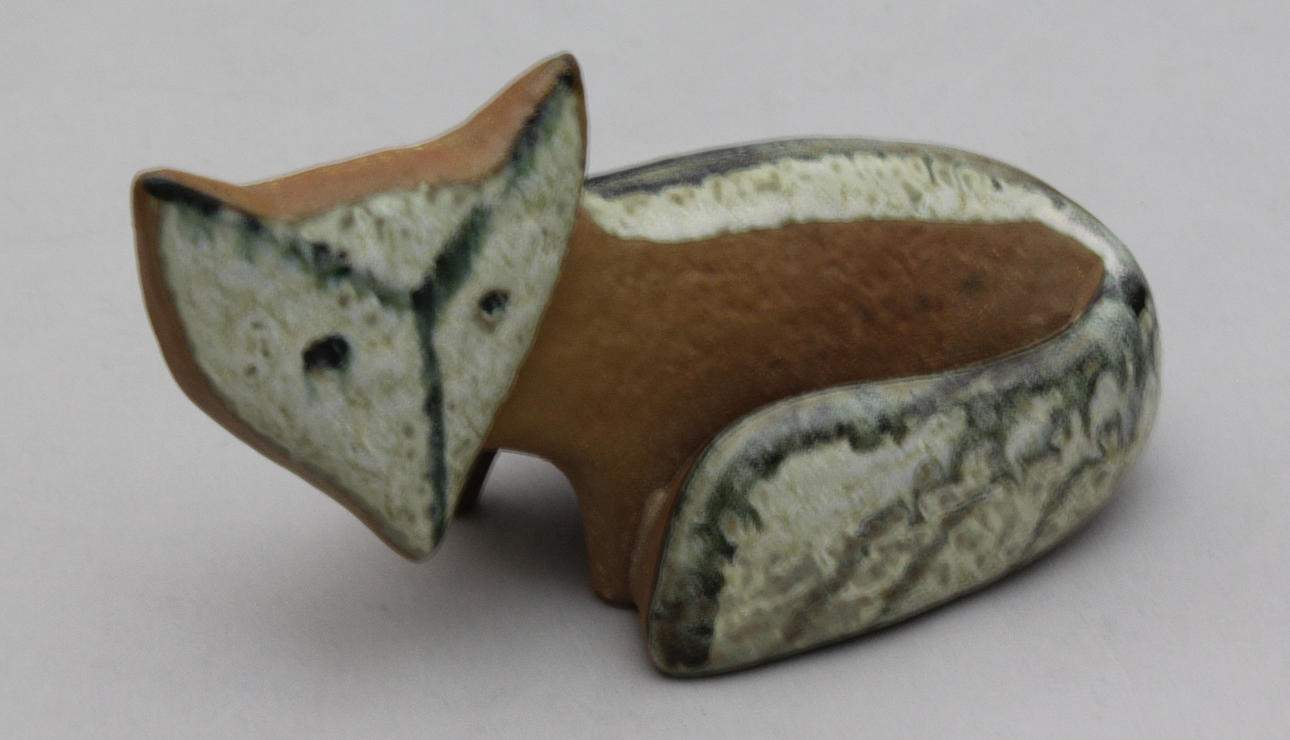 LISA LARSON. Räv, stengods. Gustavsberg.