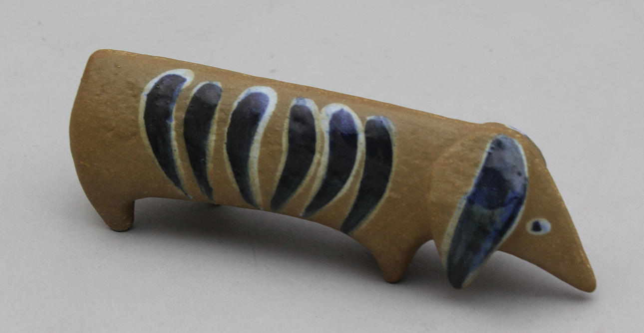 LISA LARSON. Tax, stengods. Gustavsberg.