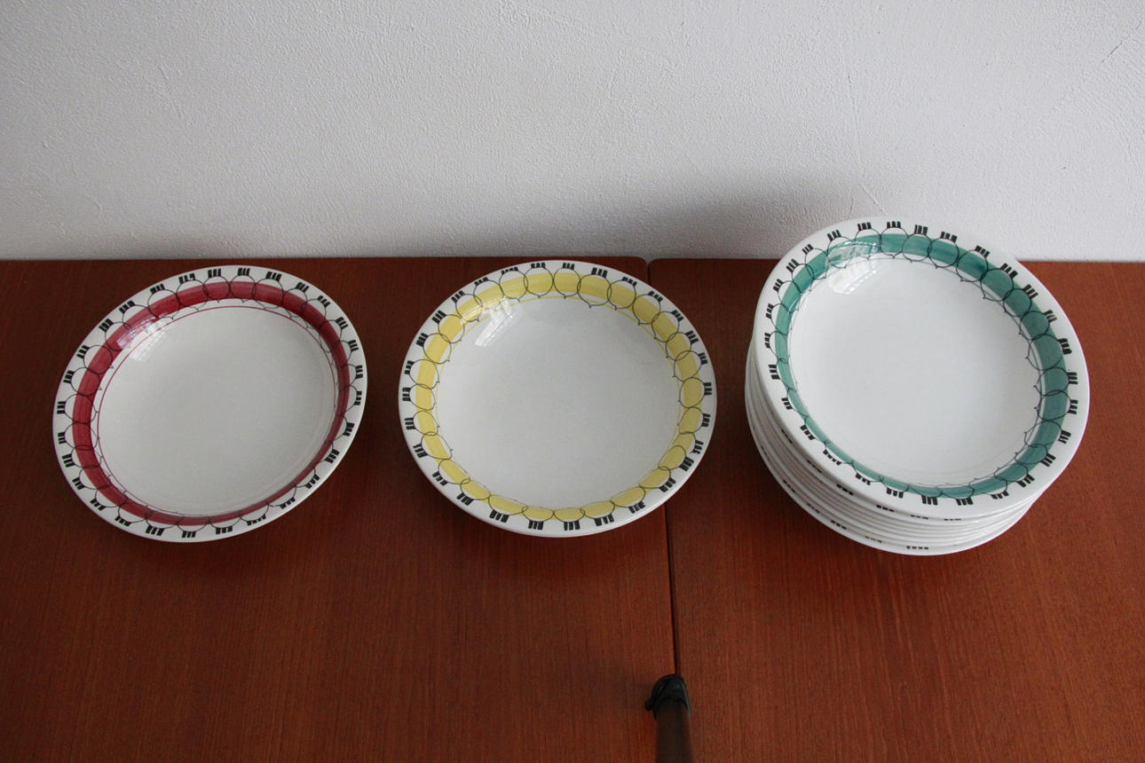 MARIANNE WESTMAN. Picknick uppsättning 12 sopptallrikar, Rörstrand.