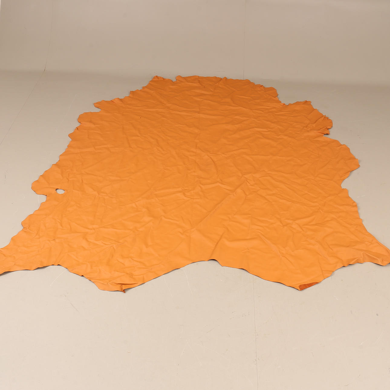 LÄDERHUD, Elmosoft, cirka 240 x 240 cm.