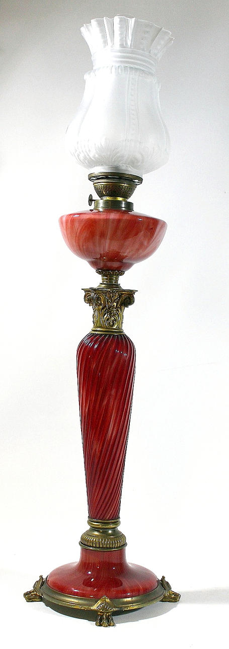 GOLVFOTOGENLAMPA, glas och malm.