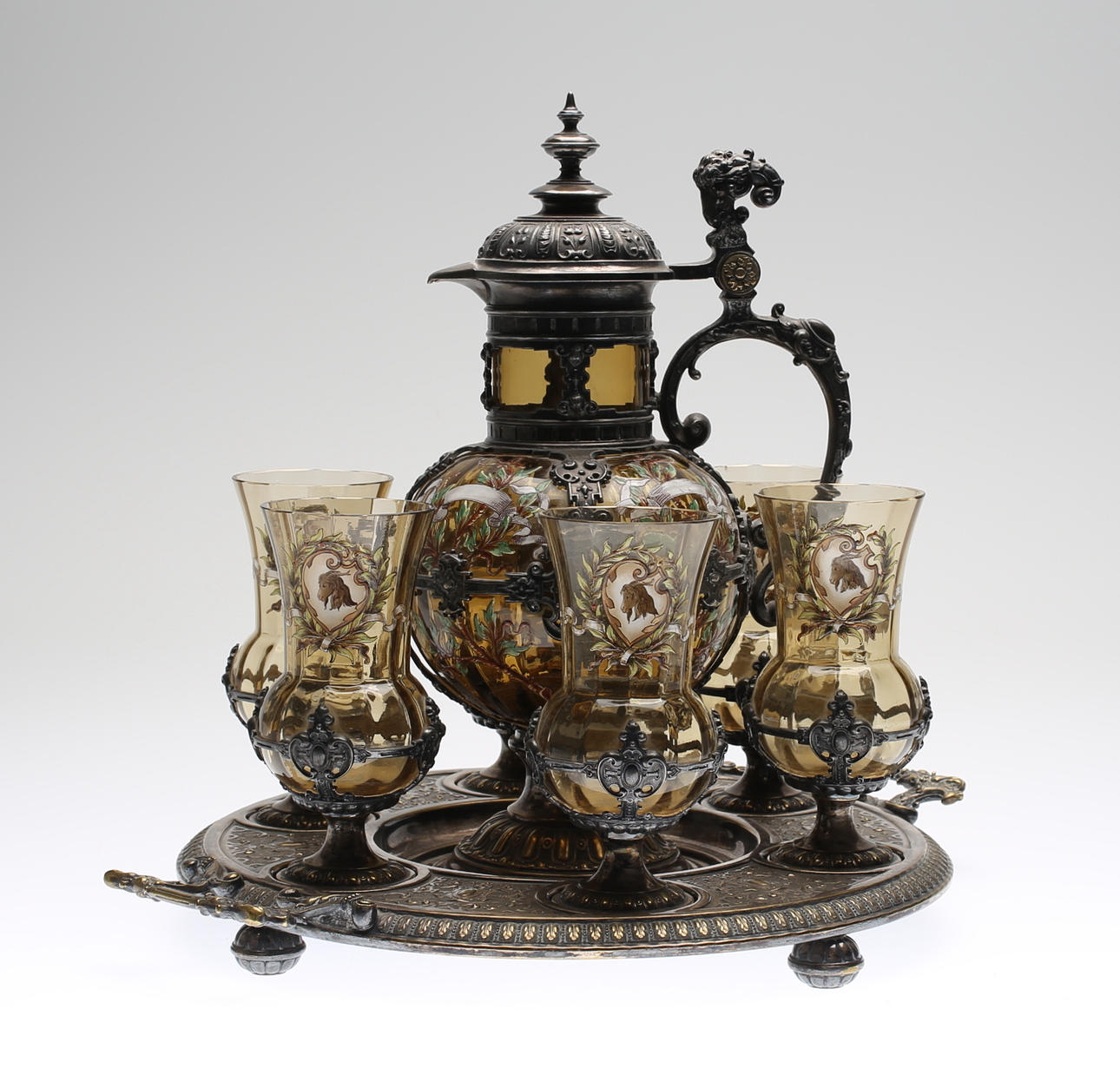 SERVERINGSGARNITYR, 8 delar, nyrenässans, WMF, ca 1880.