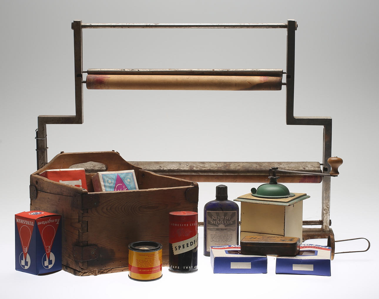 LANTHANDELSFÖREMÅL, 1800/1900-tal.