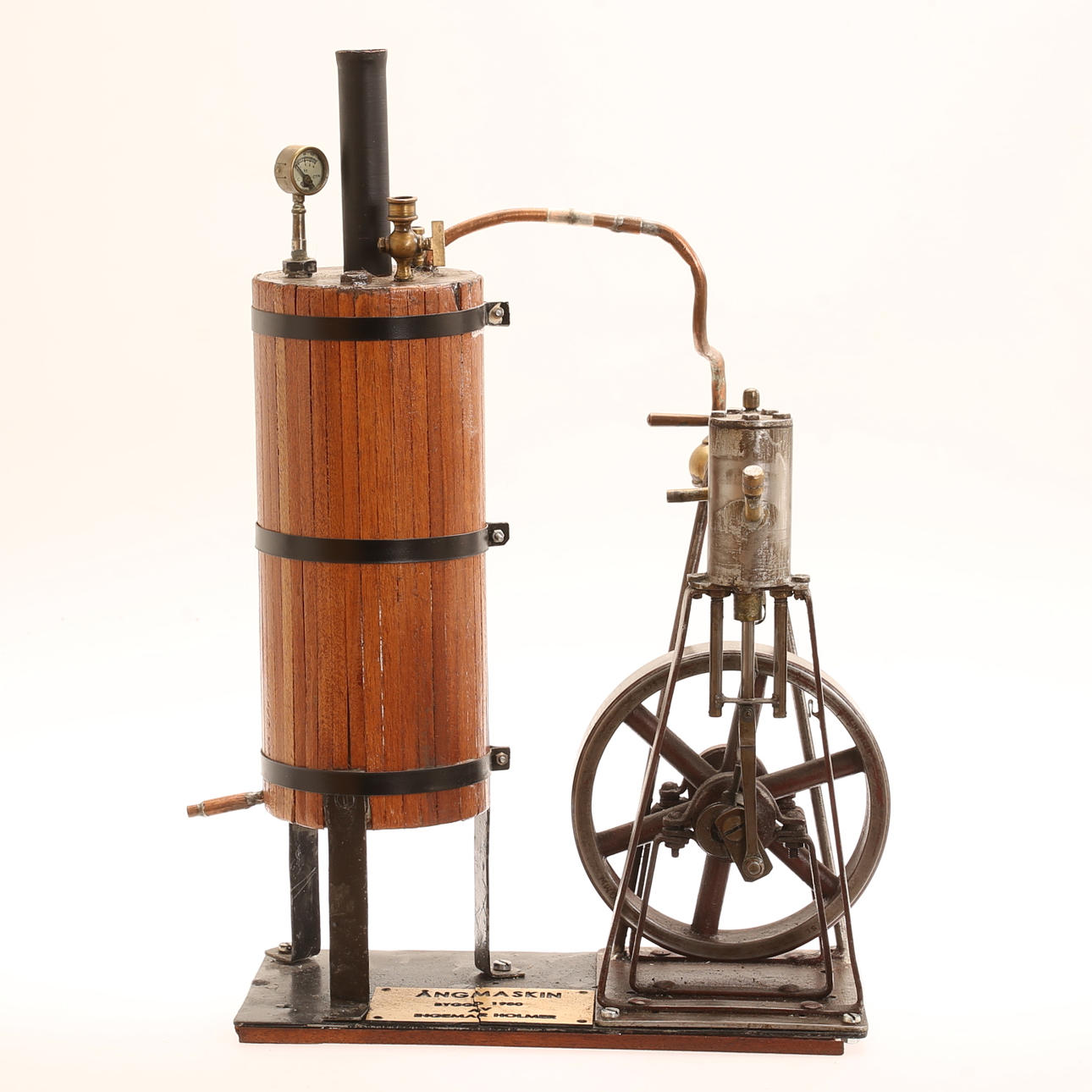 ÅNGMASKIN, trä och metall.