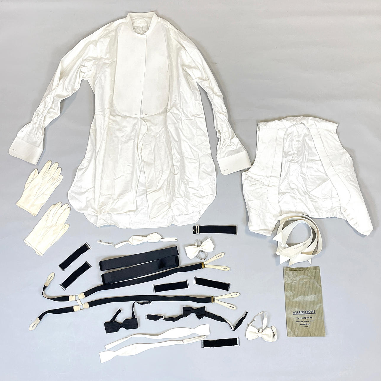 PARTI HERRACCESSOARER, 18/1900-tal.