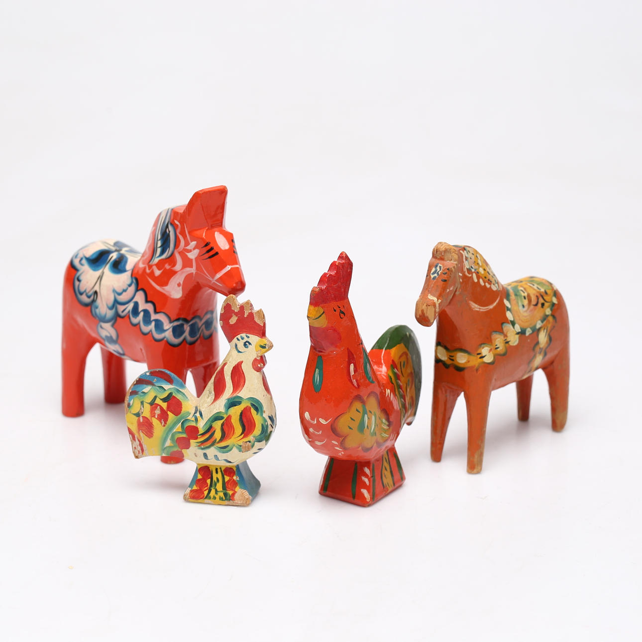 DALAHÄSTAR 2 st samt DALATUPPAR 2 st, 1900 tal.