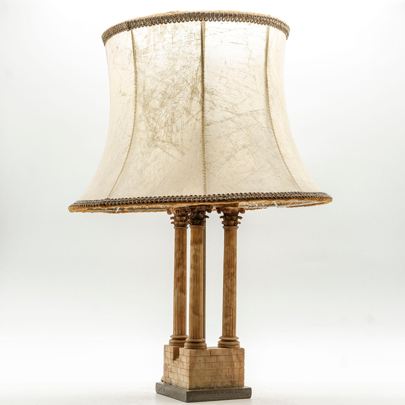 A table lamp, Italy, 'Estitver', 20th century.