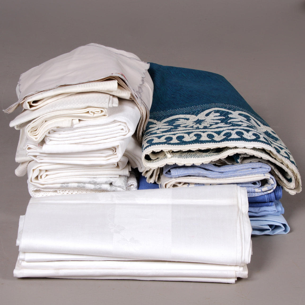 PARTI LINNE, 41 delar, dukar samt servettter, 1900-tal.