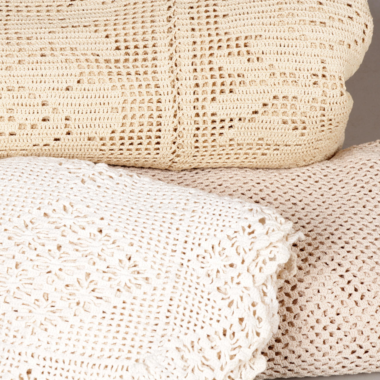 ÖVERKAST, 3 st. Virkade, 1900-tal.