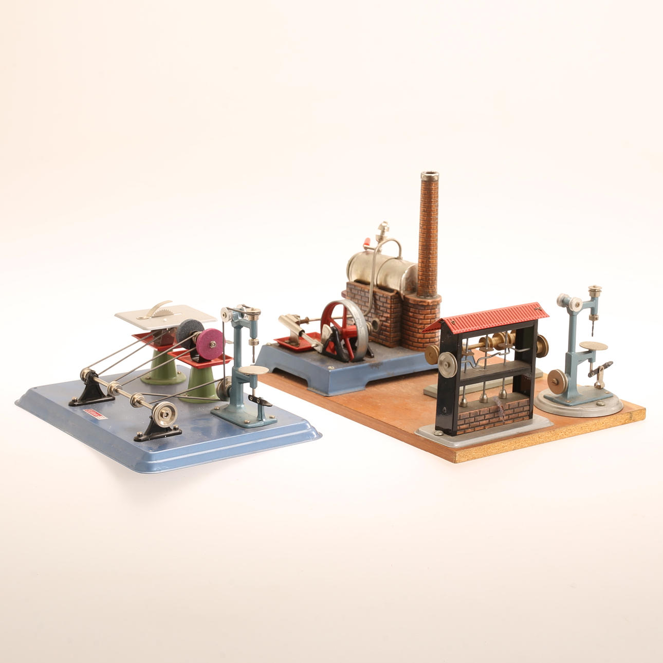 DAMPMASKINER, 2 stk., Wilesco.