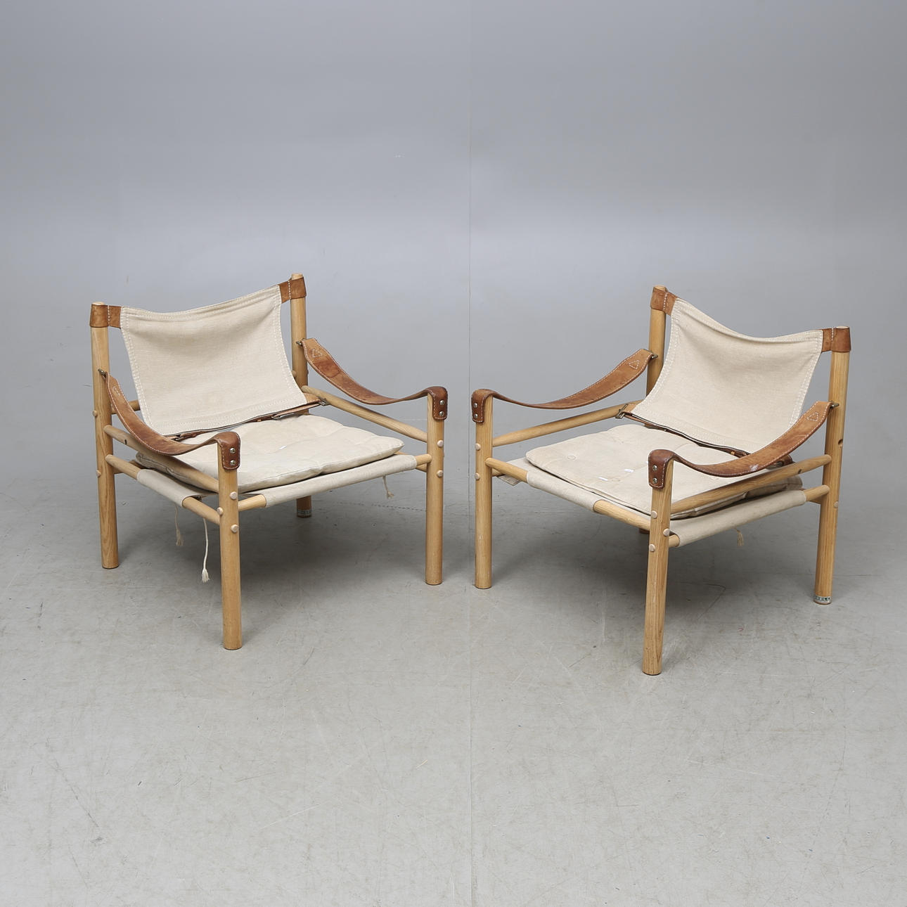 FÅTÖLJER, ett par. "Sirocco", Arne Norell.