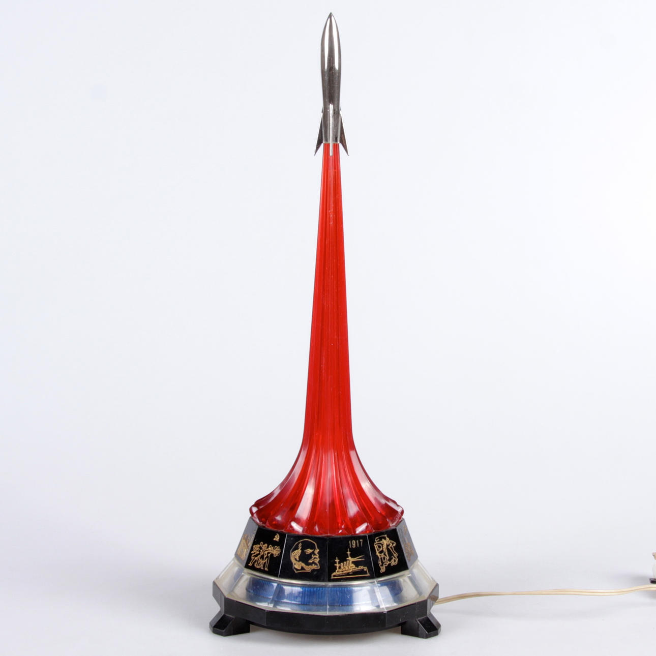 BORDSLAMPA. plast och metall, "Sputnik", Ryssland 1960-tal.