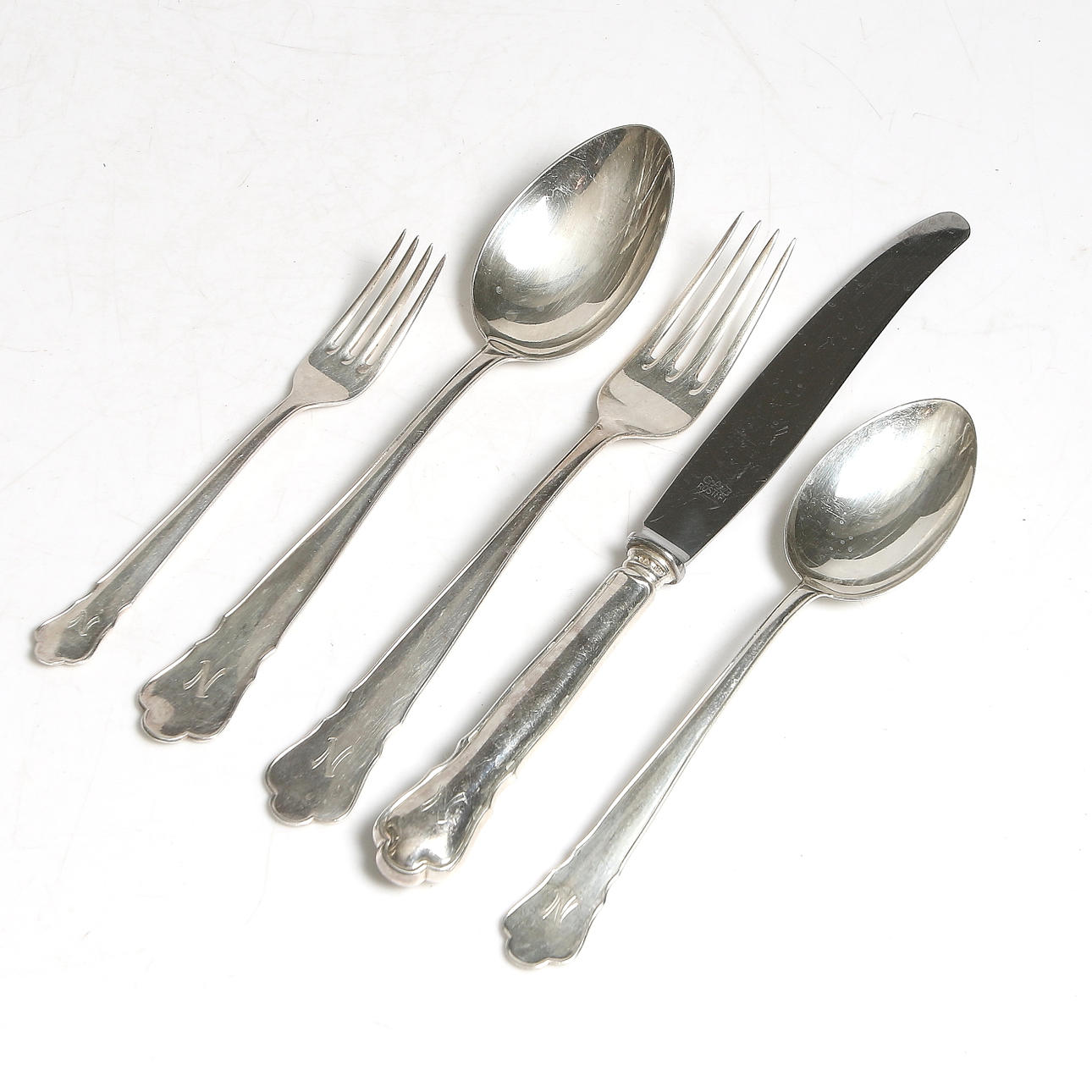 BESTICK, 43 delar, silver, GAB, Chippendale, 1900-talets mitt. Totalvikt inkl. rostfritt knivblad, ca 2055 gram.