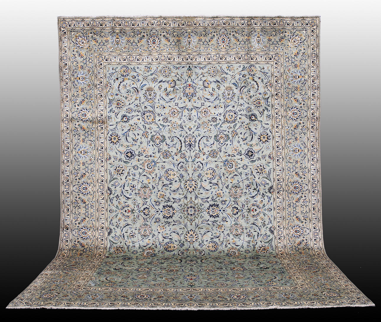 MATTA, Persisk, grön Keshan, (fine), 440 x 315 cm.