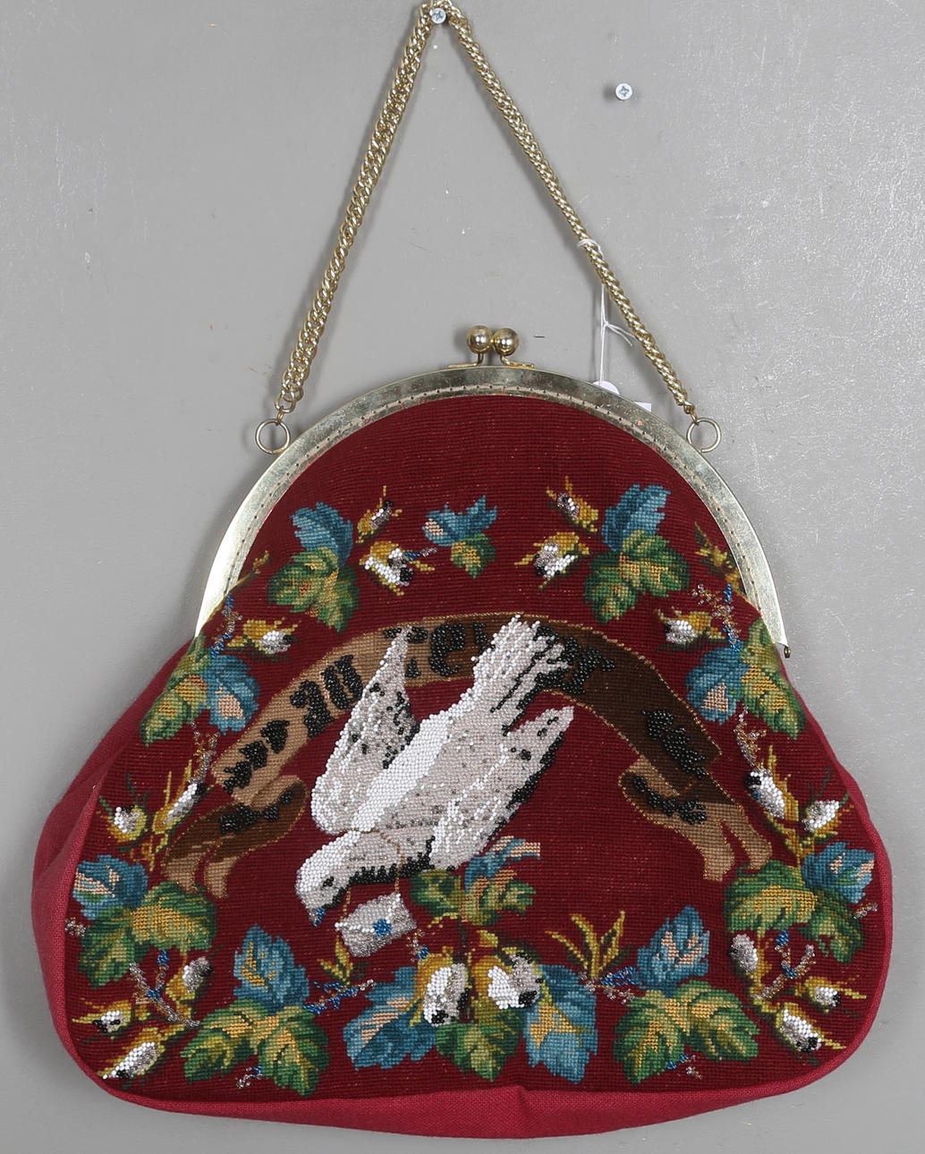 VÄSKA, broderad, 1900-tal.