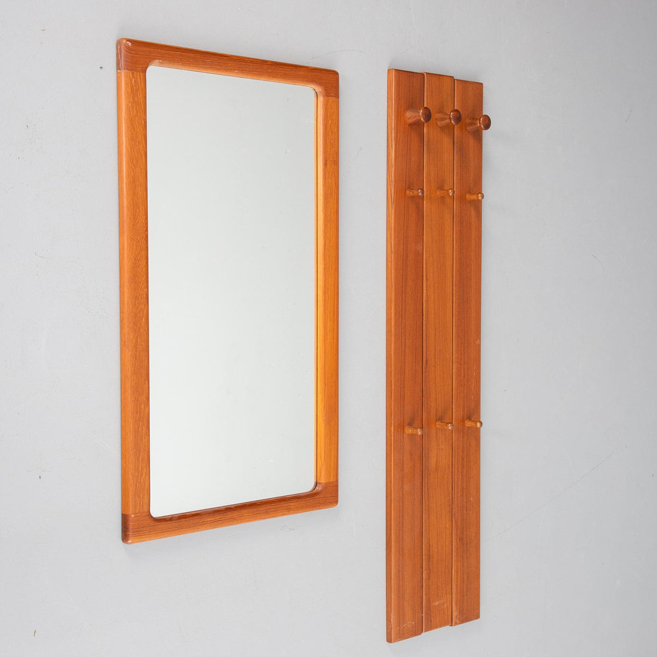 Teak wardrobe + mirror, 4-piece, Denmark, including Silkeborg.