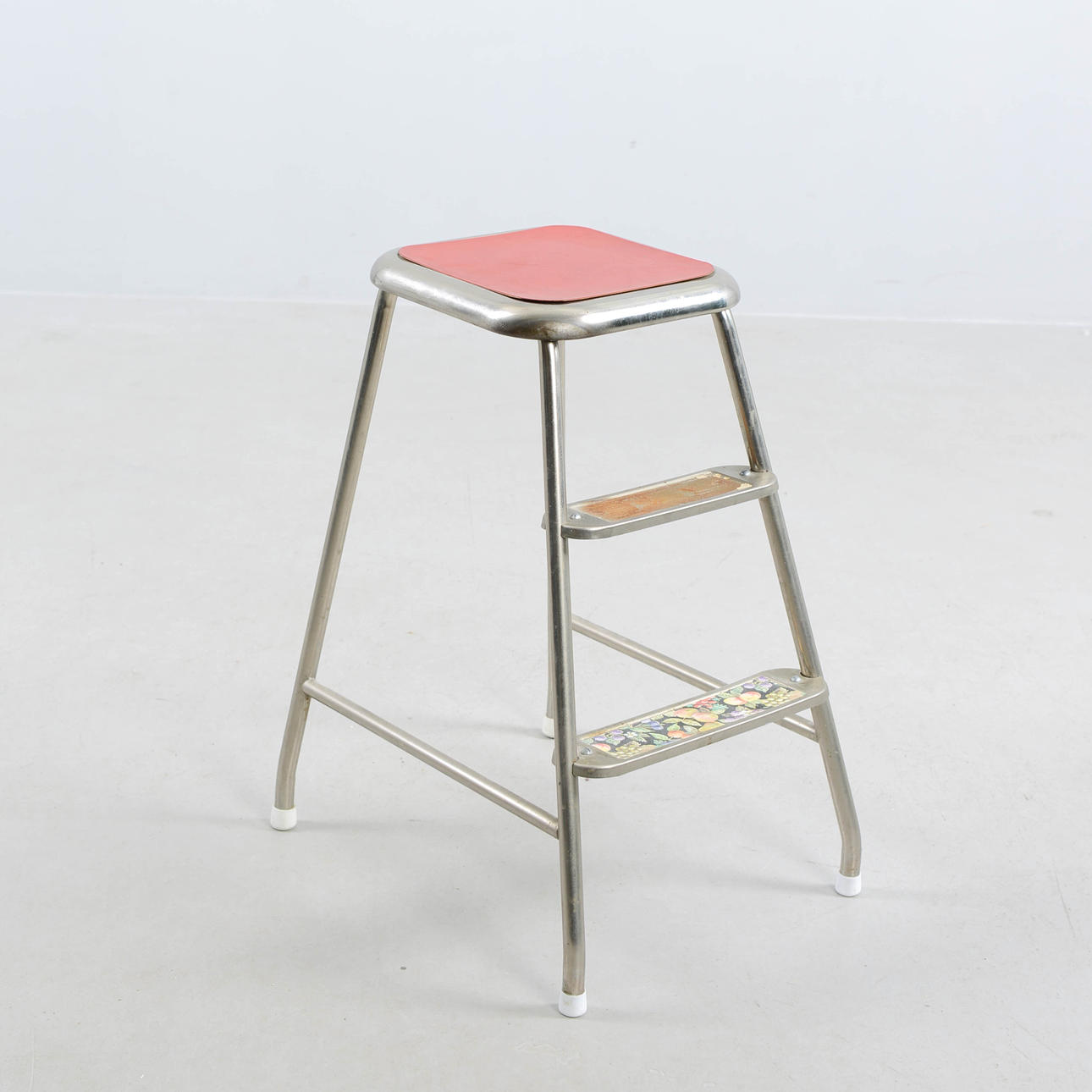 STEGPALL, Awab, 1900-tal.