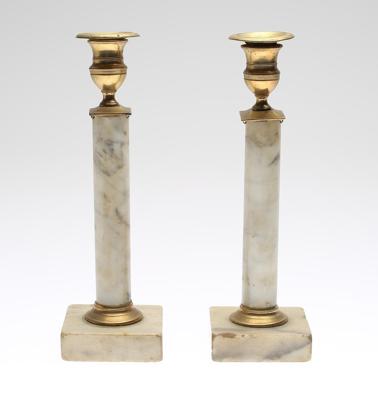 LJUSSTAKAR, ett par, sengustavianska, 1800-tal.