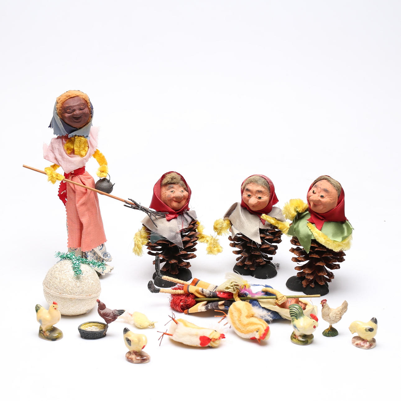 An Easter ornament, 20th century.