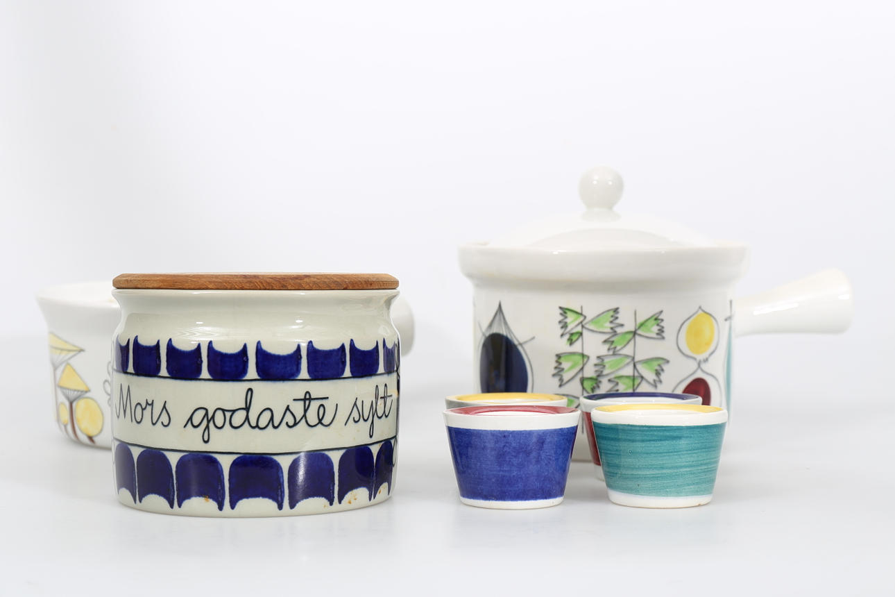 SERVISDELAR, porslin, 7 stycken, bland annat Picknick, Rörstrand.