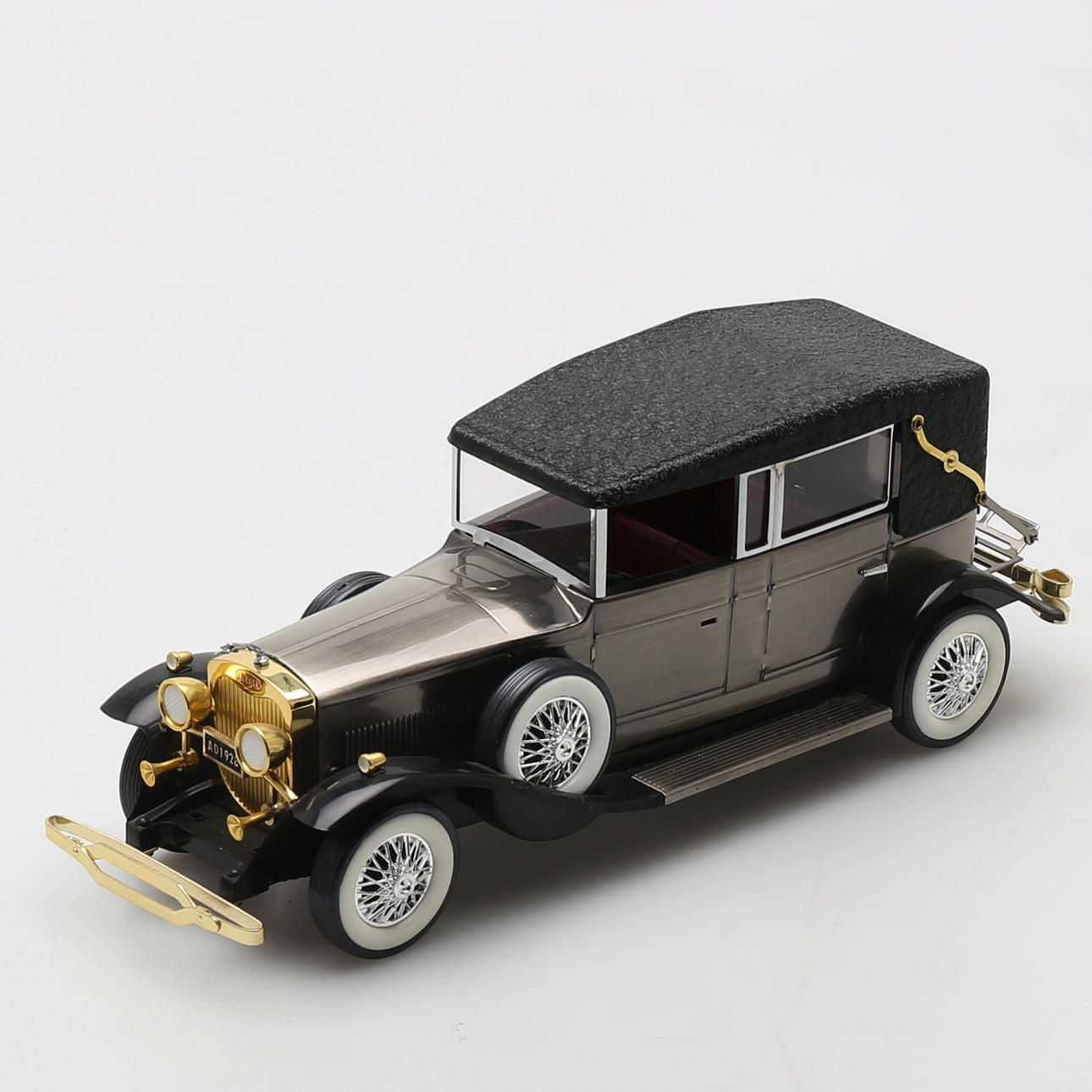 MODEL CAR, metal and plastic, Lincoln 1928.