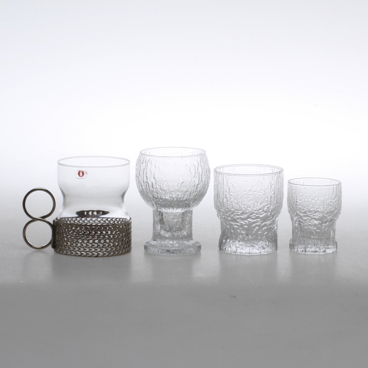 SERVISDELAR, 34 delar, tre modeller, Ittala, Finland.