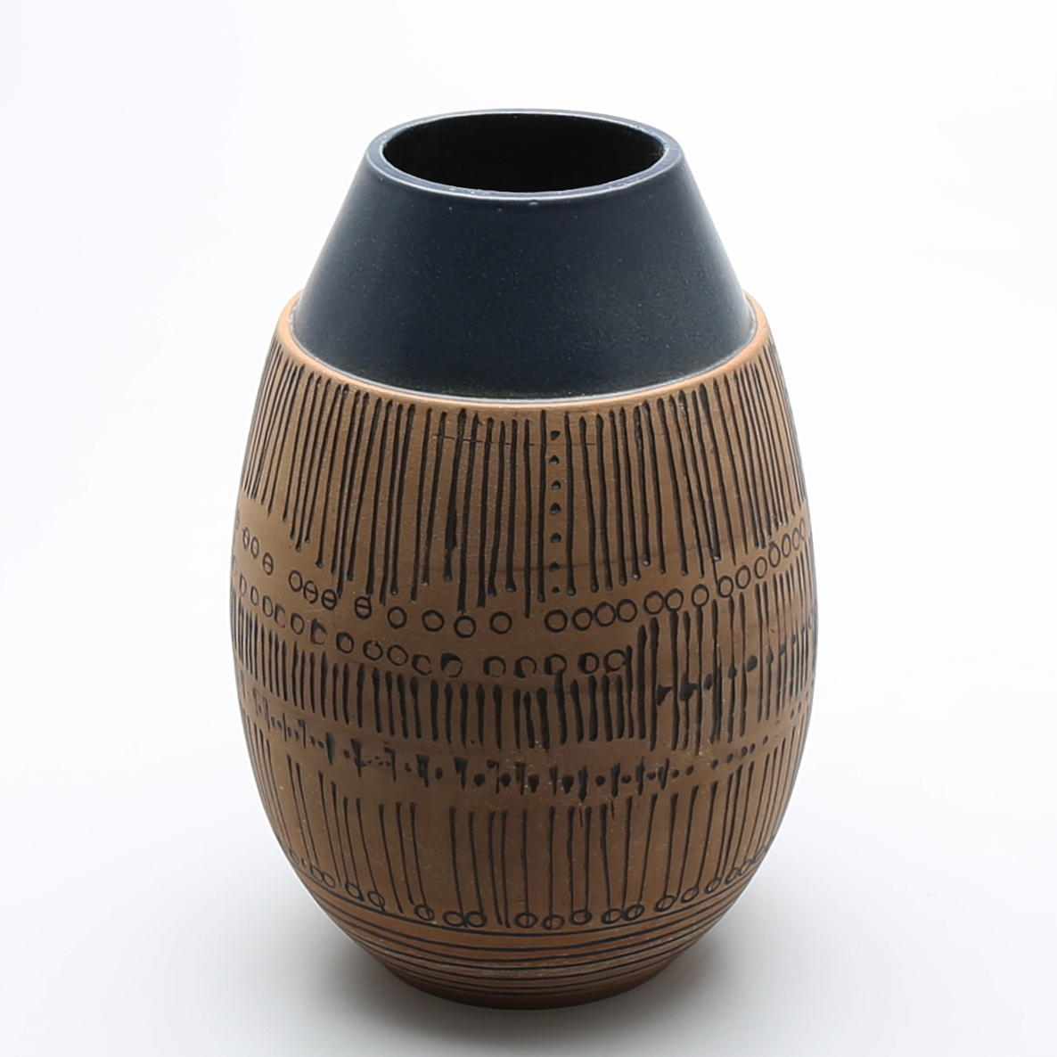 VAS "Granada" i stengods Lisa Larson, Gustavsberg.