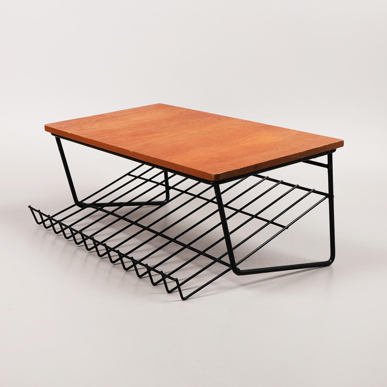 TELEFONHYLDE, teak, strengmodel, 1950'erne.