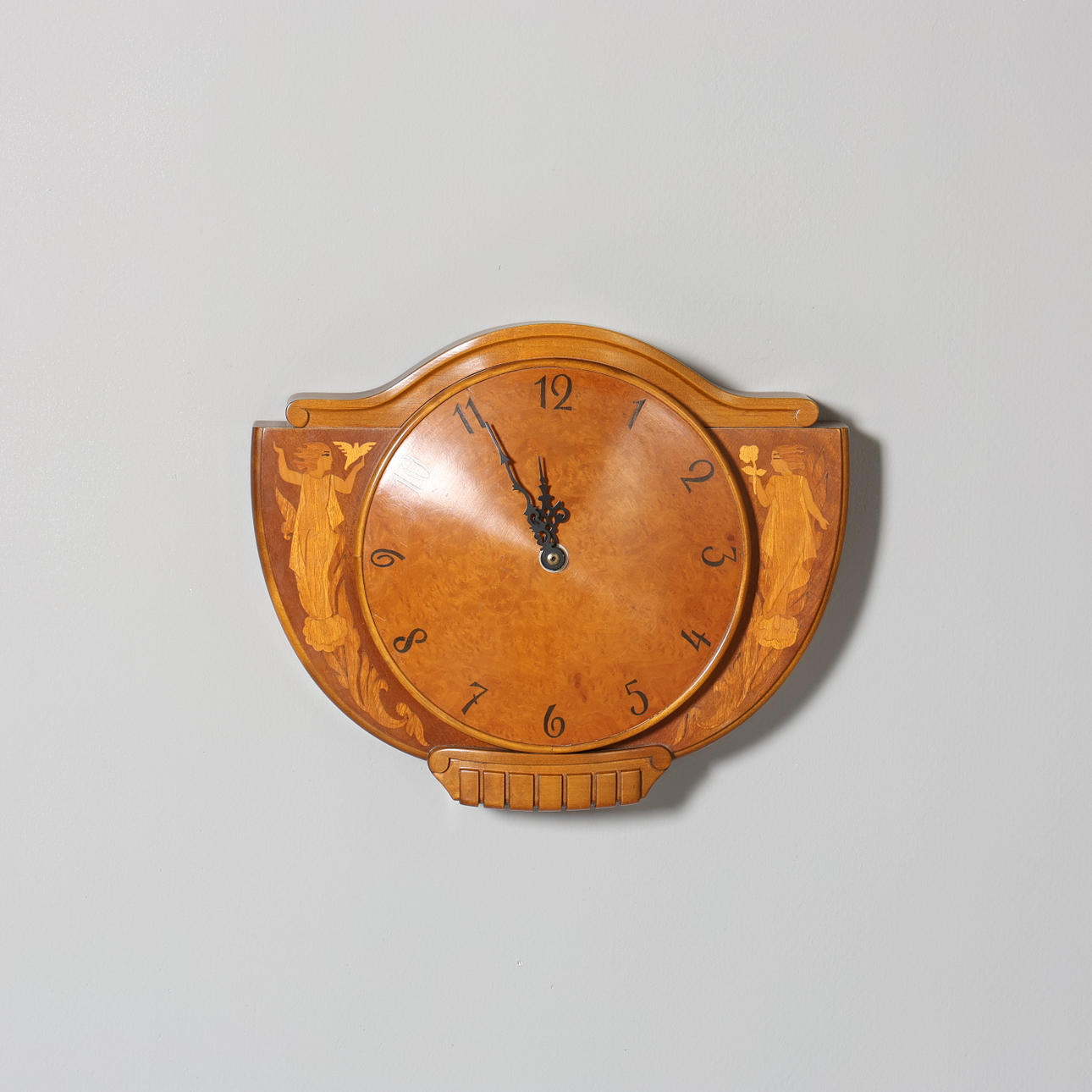 VÄGGUR, intarsia, 1940-tal.