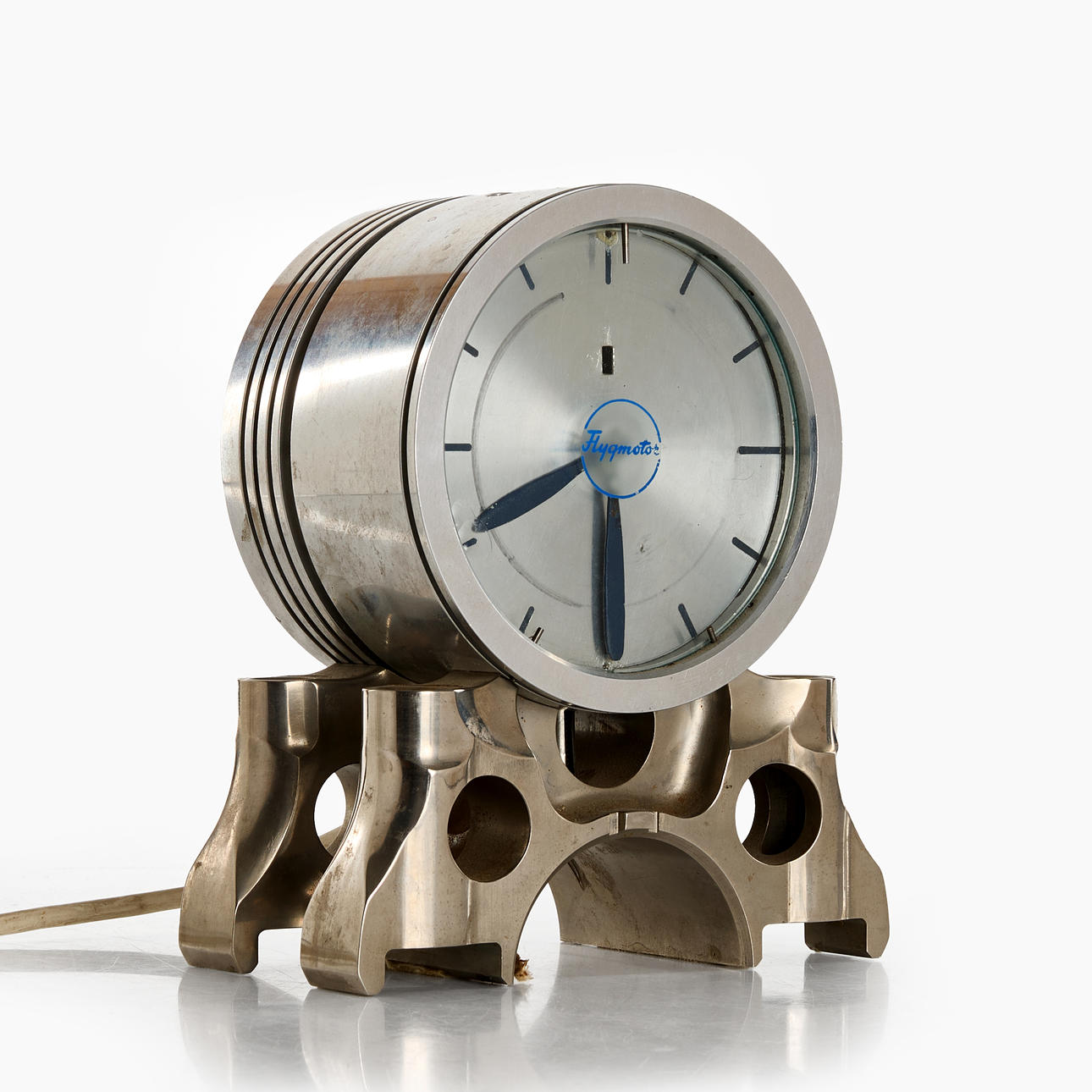 CLOCK/TABLE CLOCK, Aircraft engine, 220v, 50per. plant.str. aluminum ...