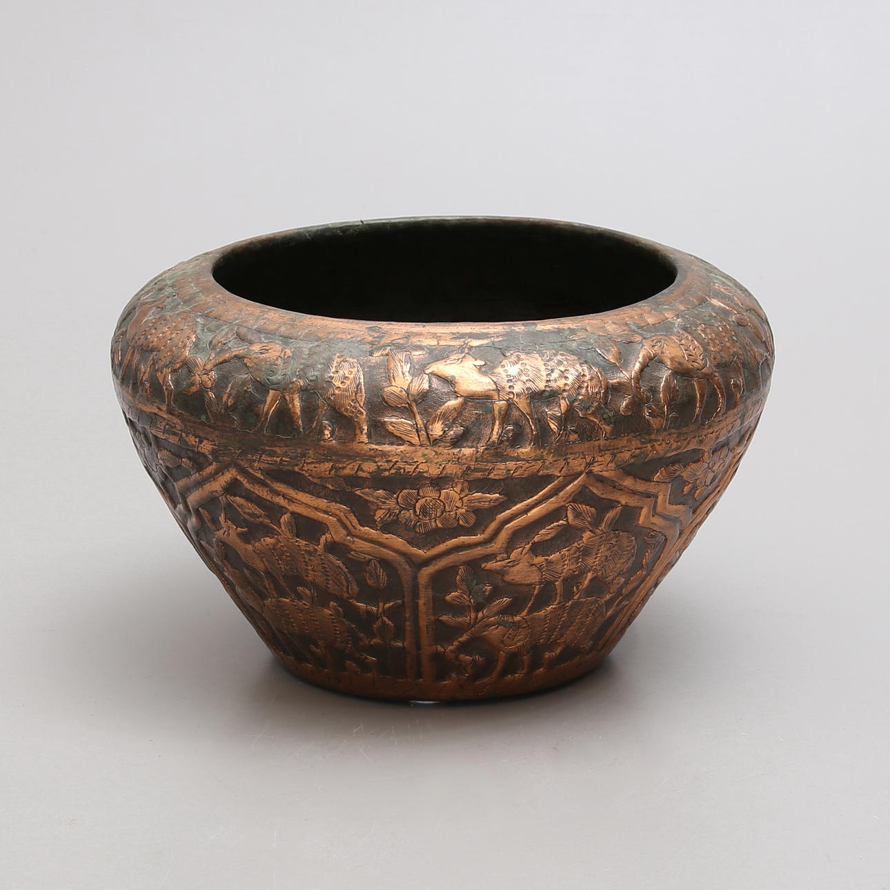 JARDINERE, cobre gofrado.