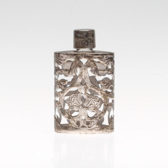 PARFYMFLASKA, silver och glas, 1900-tal.
