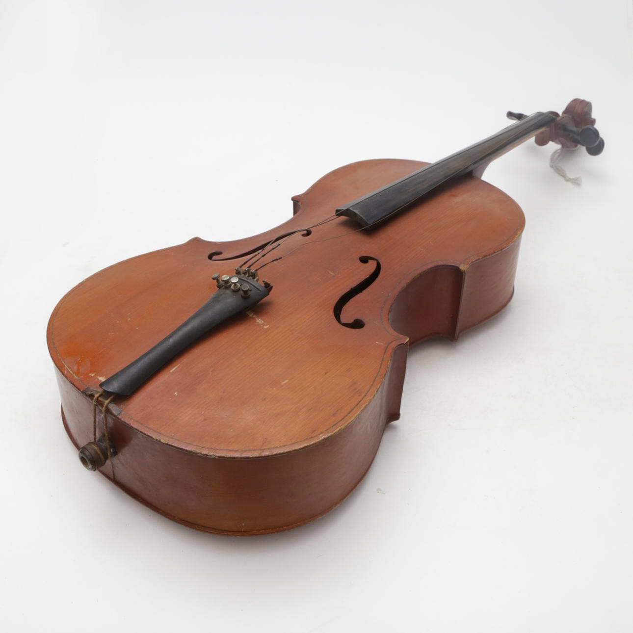 CELLO, inside with Russian note, older.