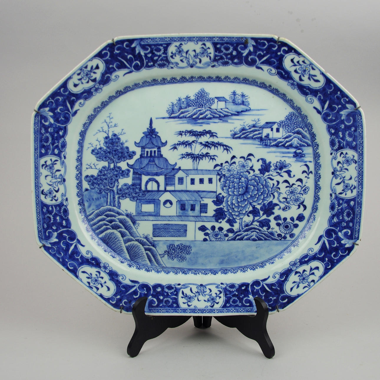 FAT, porslin, Kina, 1800-tal.