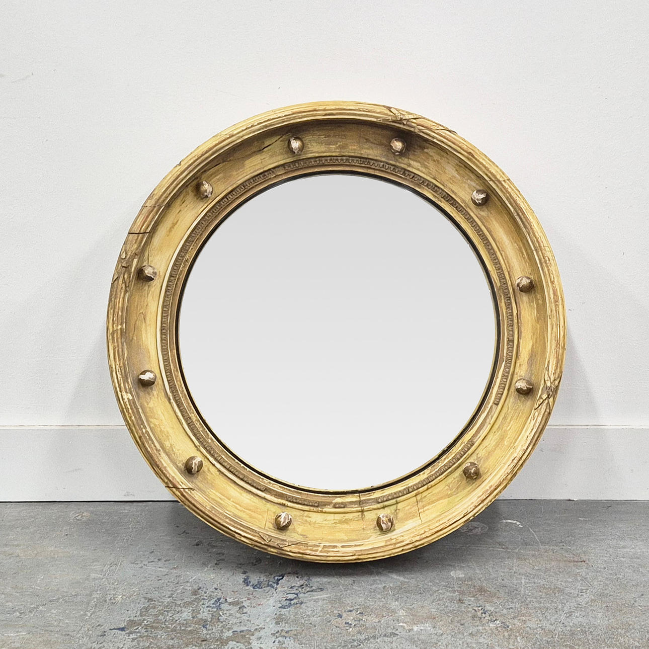 ENGELSK REGENT KONVEX SPEGEL.