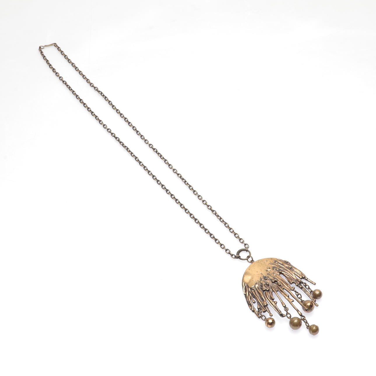 PENTTI SARPANEVA. Pronssinen kaulakoru, Suomi.