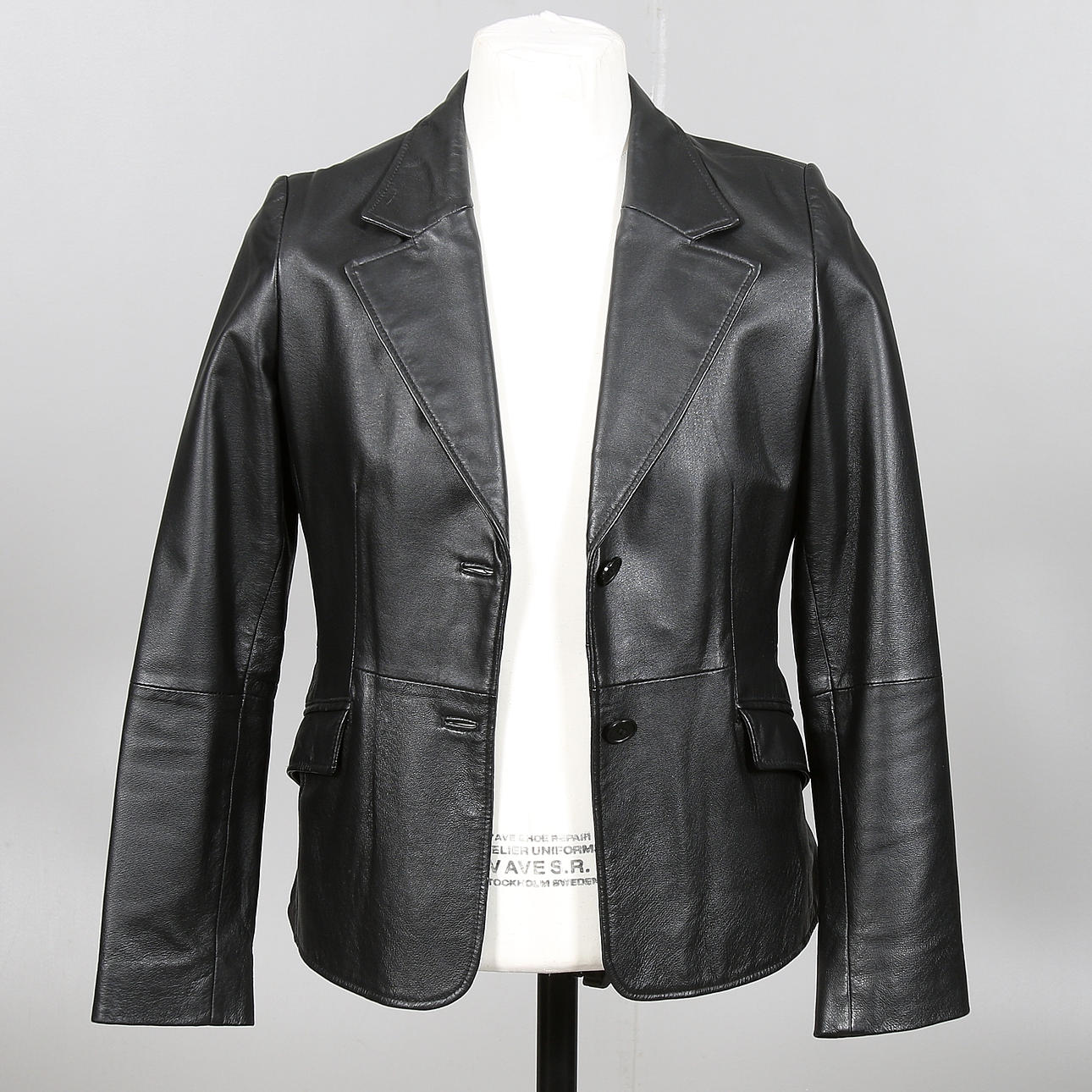 KAVAJ / JACKA, dam, skinn, Amica, 2000-tal. Strl 40.