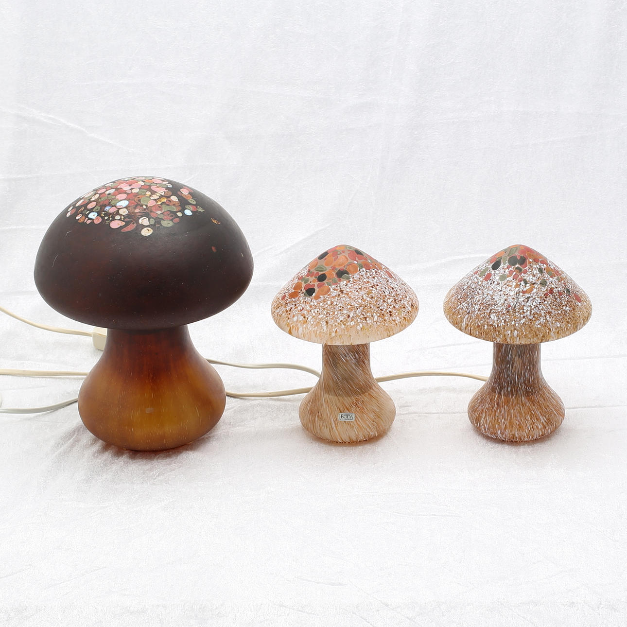 BORDSLAMPOR, glas, 3 delar, Monica Backström, Kosta Boda, 1900-talets andra hälft.