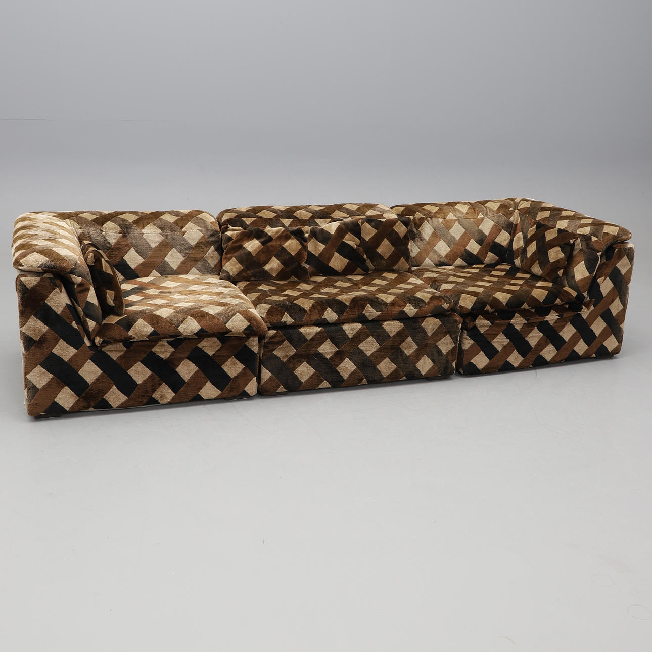 A 3-piece modular sofa, 1960s/70s.