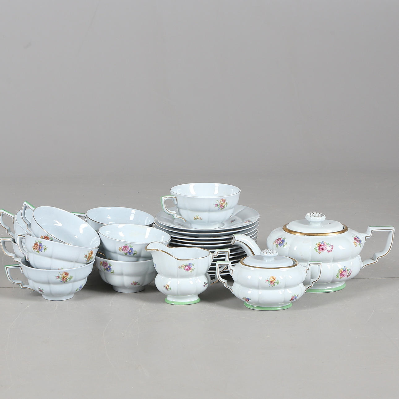 TESERVIS, ca 25 delar, "Rosalie", Arthur Percy, Gefle, 1900-talets första hälft.