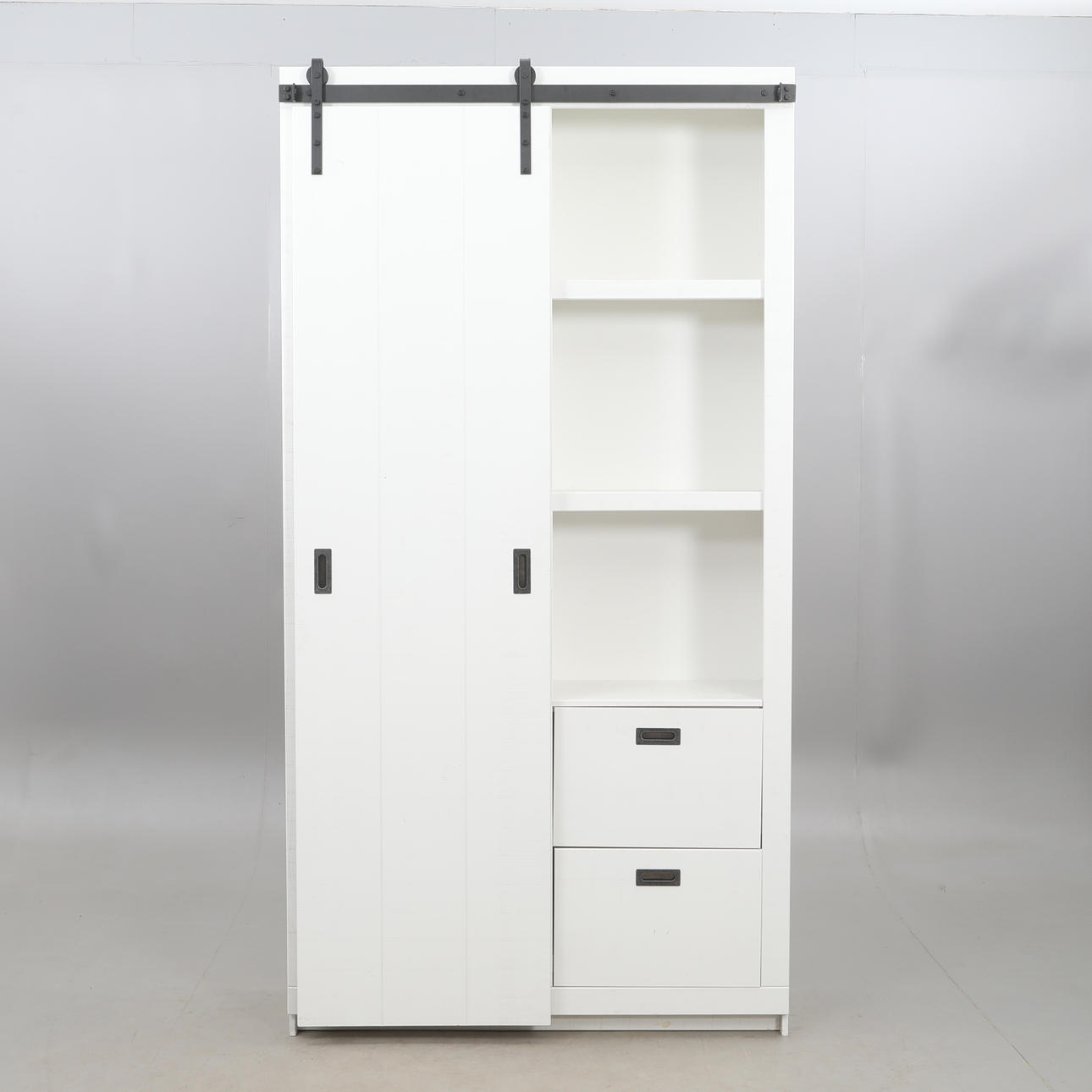 GARDEROBE/HYLDE, SKYDEDØR.