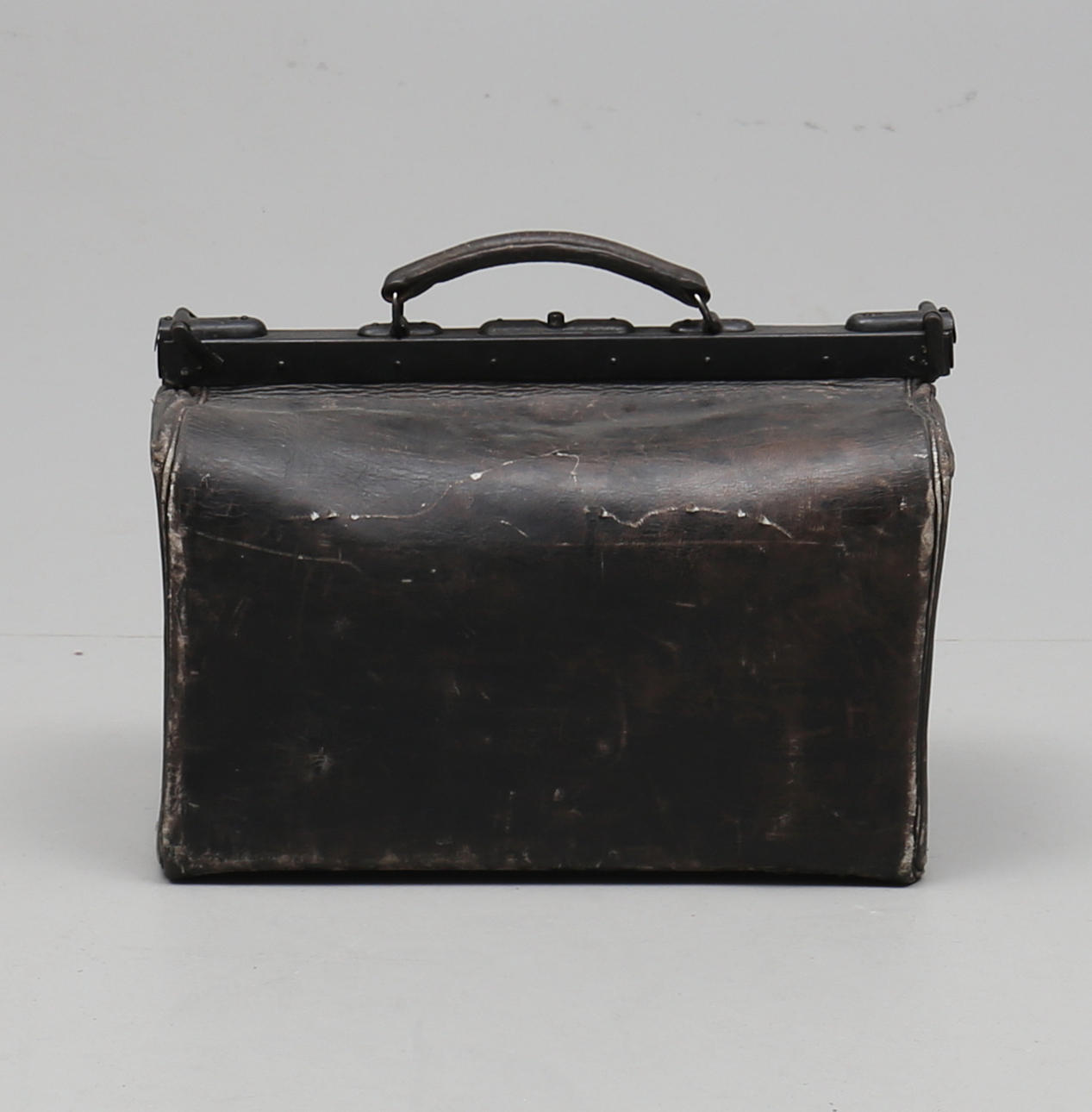 DOKTORSVÄSKA, 1900-talets början.