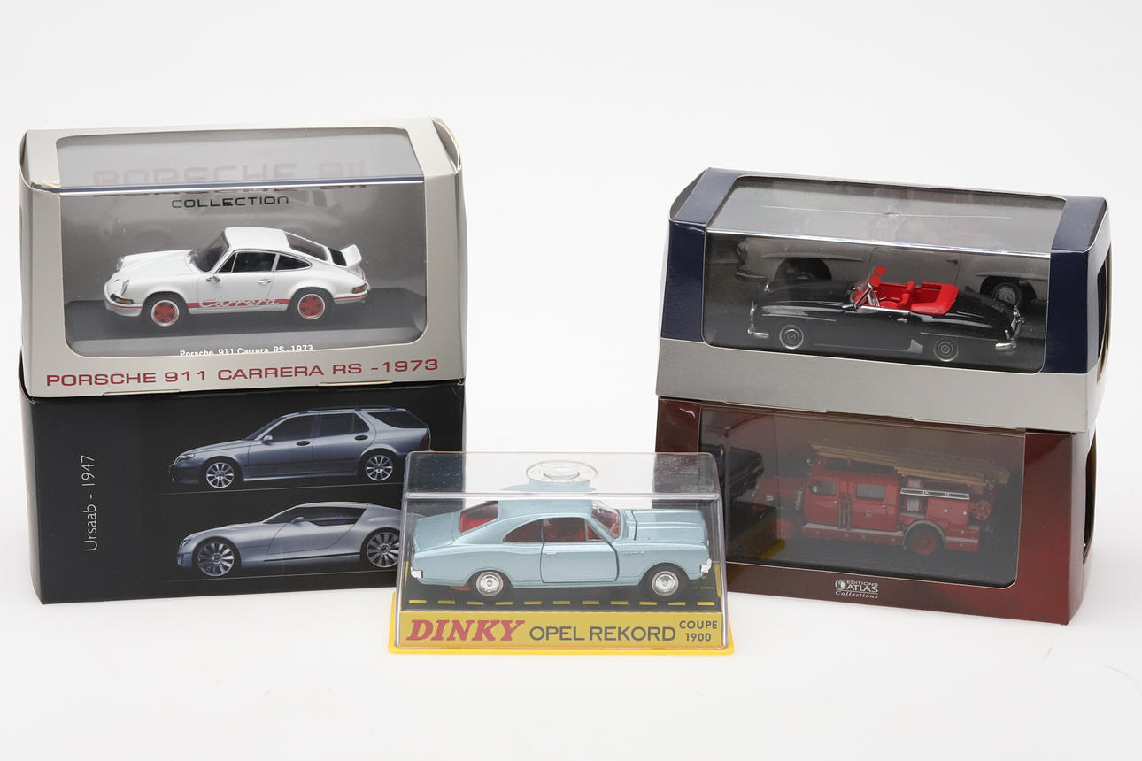 Model cars, Atlas & Corgi ,5 pcs.
