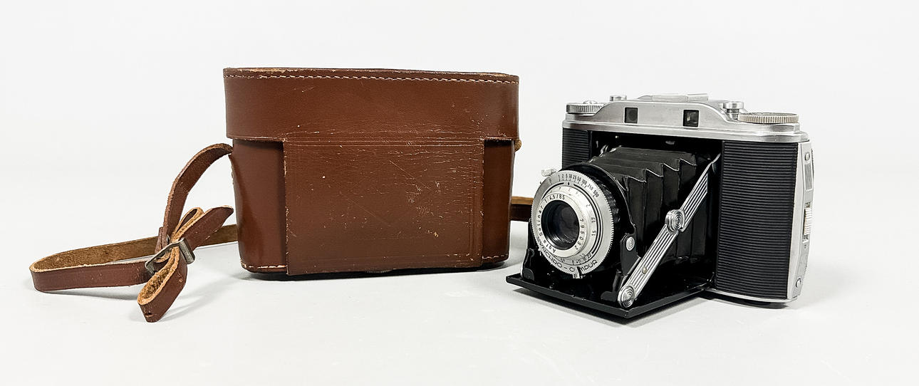 CAMERA, Agfa Isolette III, Germany.