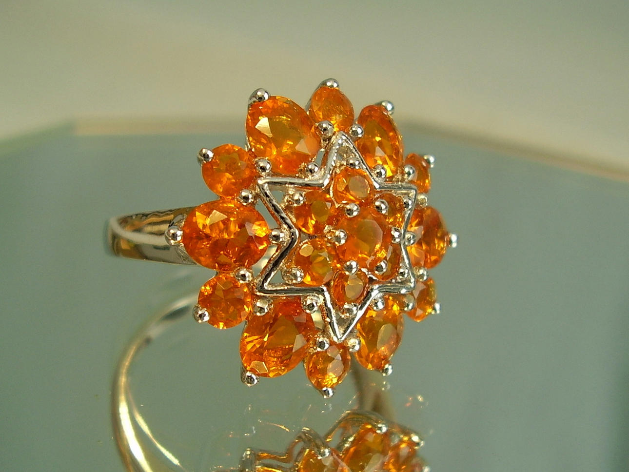 BRAND OPAL KLUSTER RING 1.84 ct.